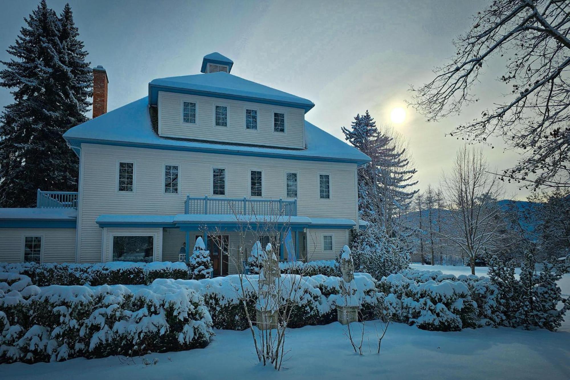 Gardenview Estate Bed And Breakfast Kettle Falls Exteriör bild